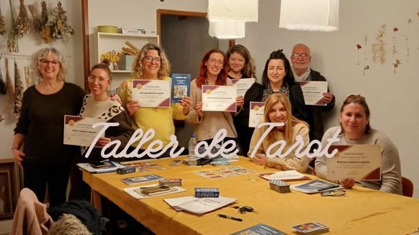 taller de tarot presencial y online